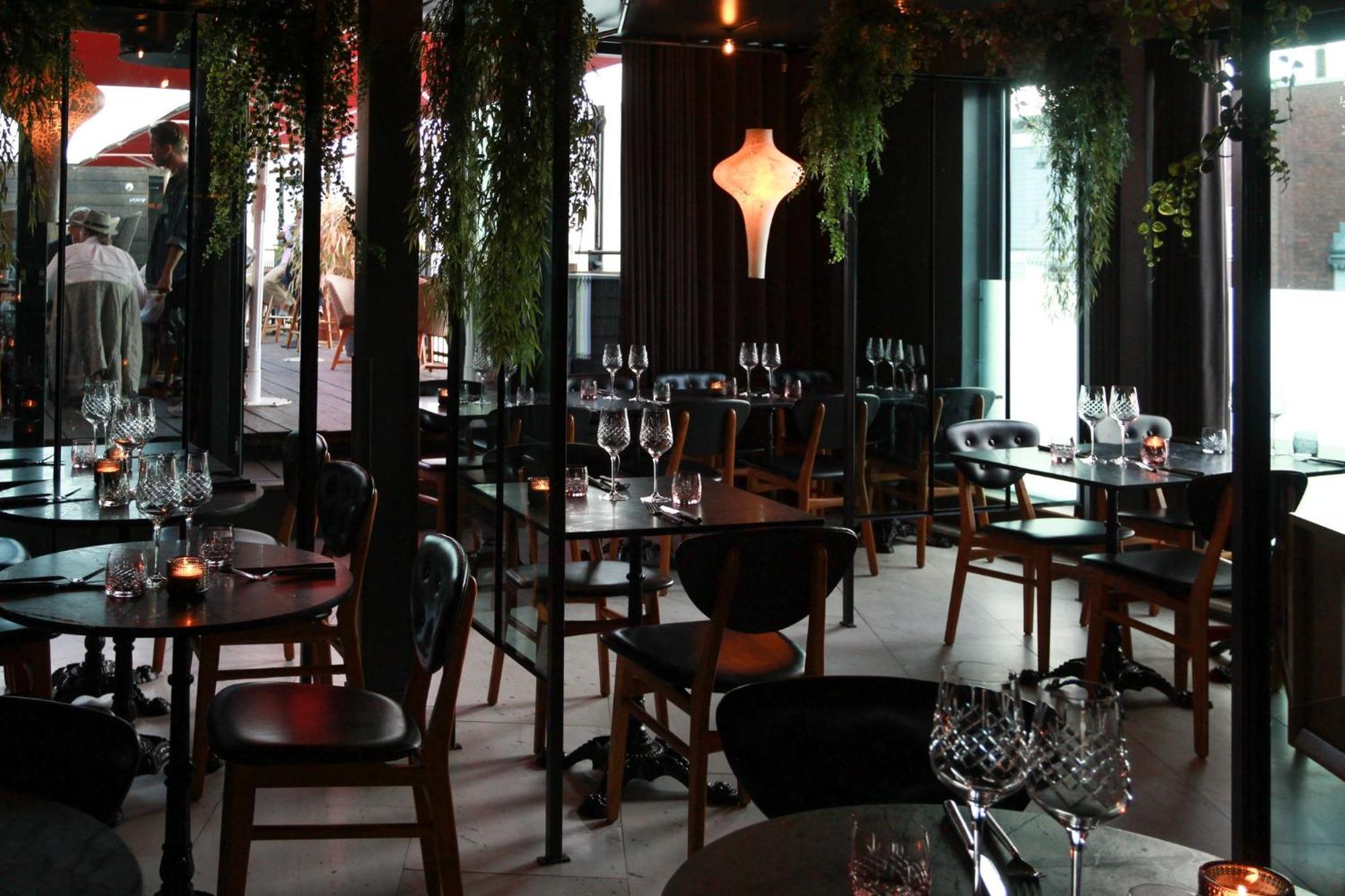 Manon Les Suites Guldsmeden Copenhaga Exterior foto Restaurant AOC