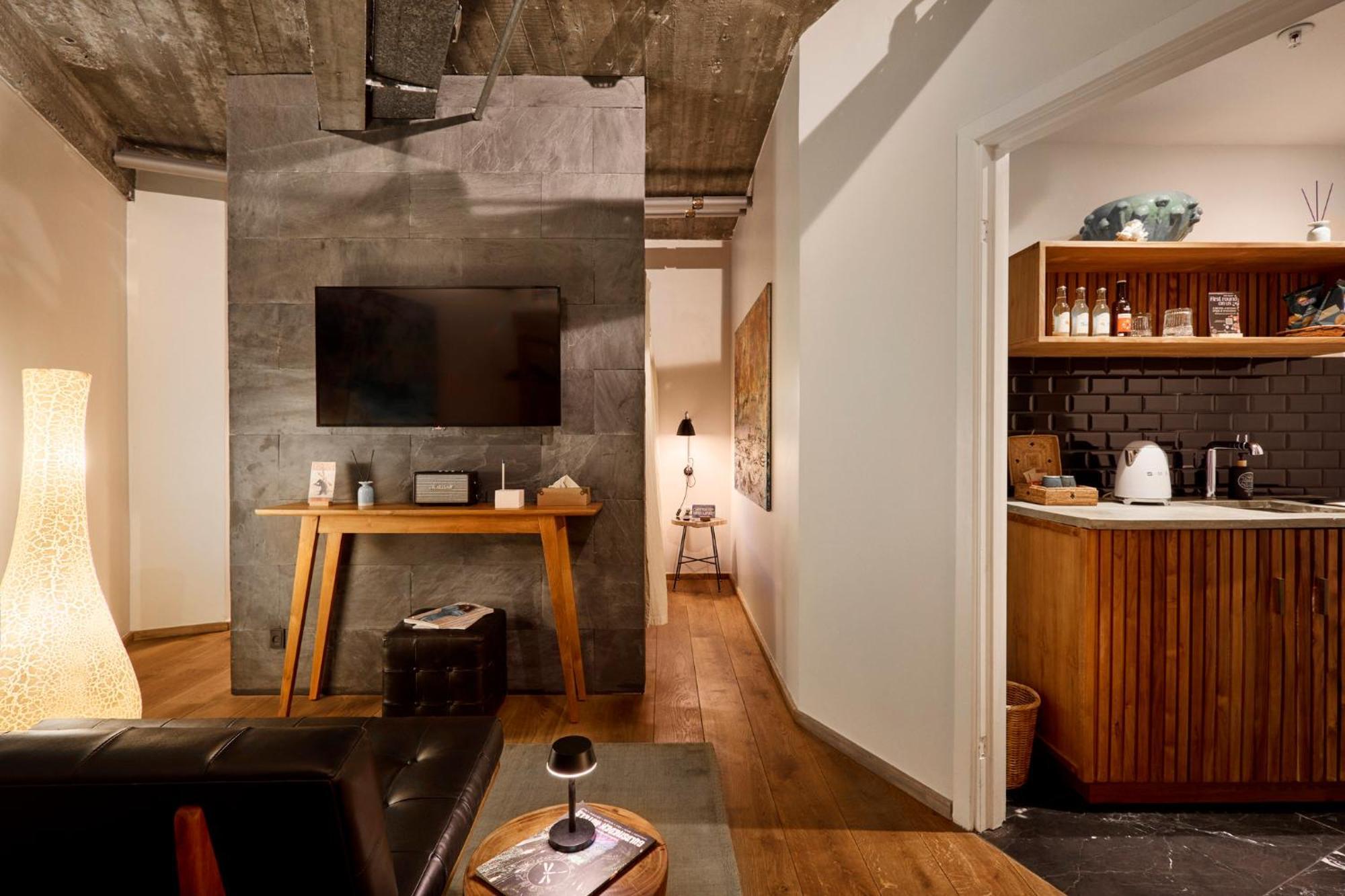 Manon Les Suites Guldsmeden Copenhaga Exterior foto A room at the Standard East Village