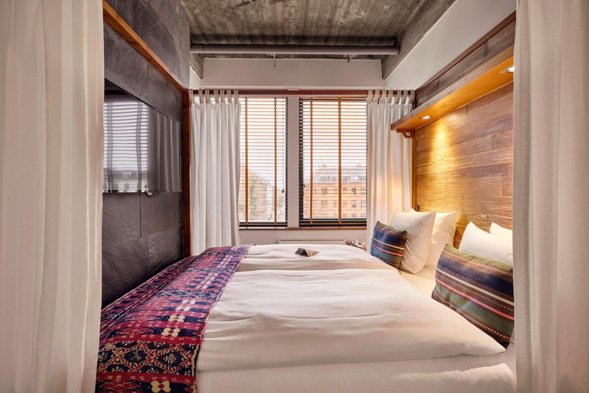 Manon Les Suites Guldsmeden Copenhaga Exterior foto A room at the Standard East Village